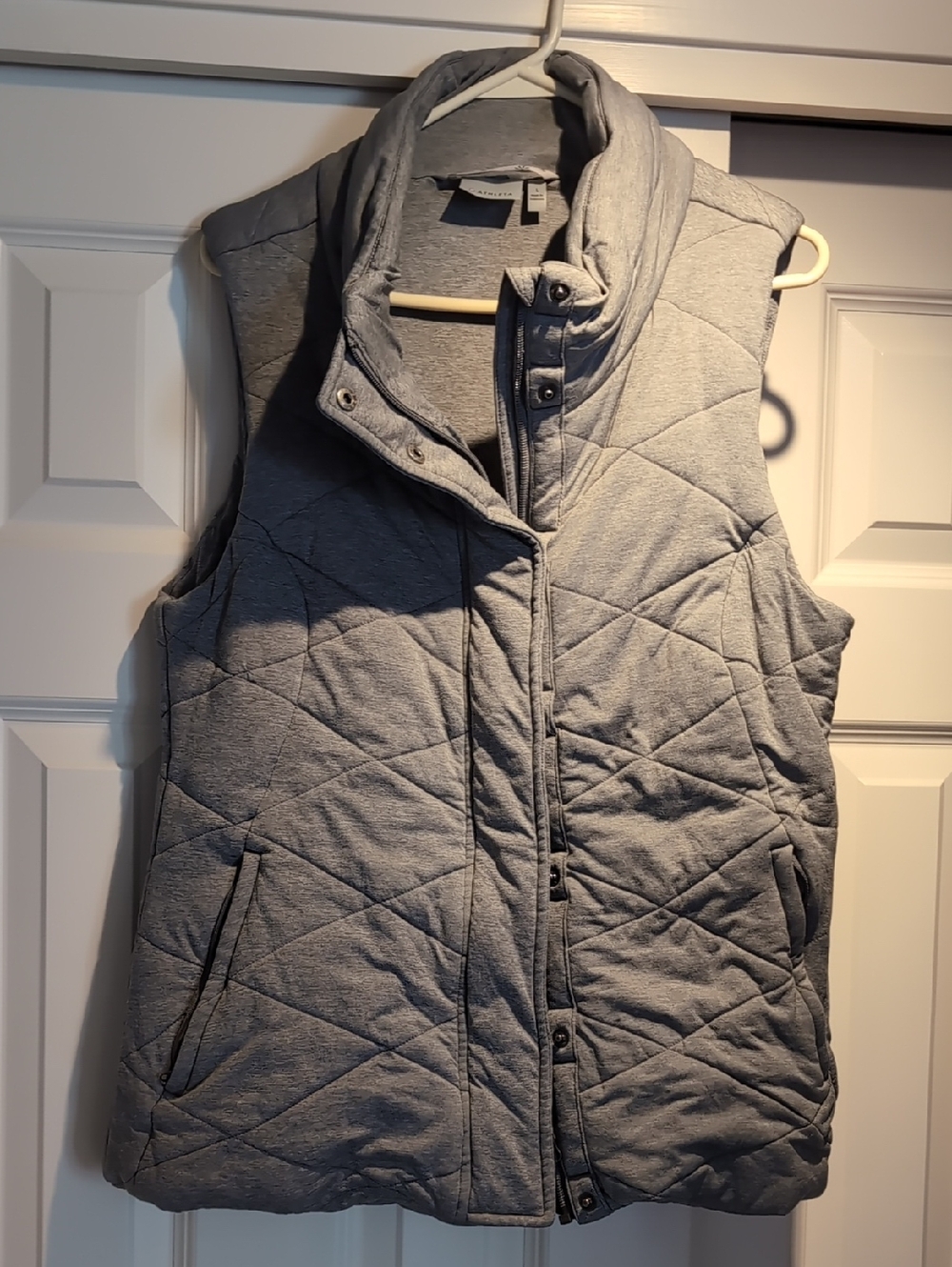 Athleta Heather Gray Quilted Puffer Vest with Stand Collar